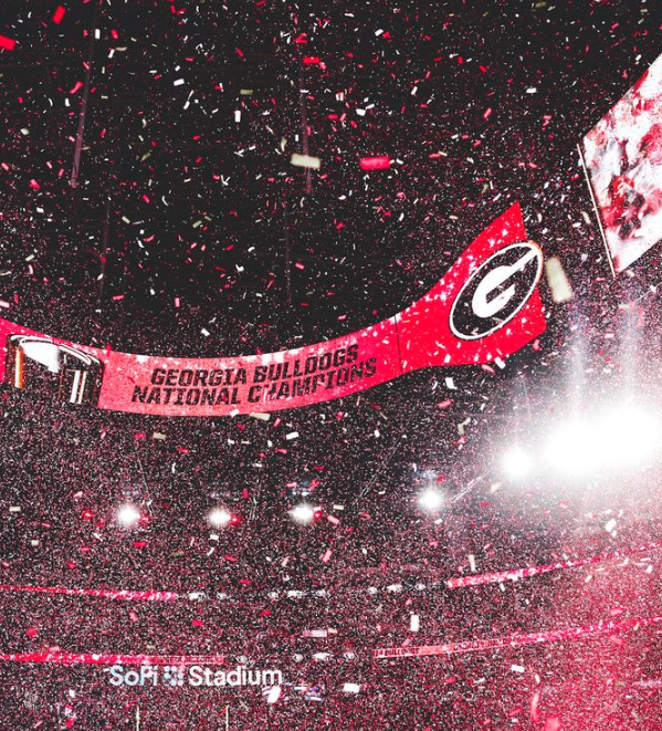 Athens NIL Club 🐶 tweet media