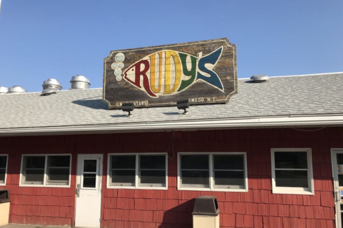 RudysDriveInNY's tweet photo. If you could add one item to our menu, what would it be? #RudysDriveIn #Rudys #OswegoEats #EatLocal https://t.co/F7RmFs9e5l
