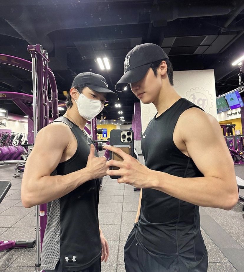 thinking about dongsung tweet media