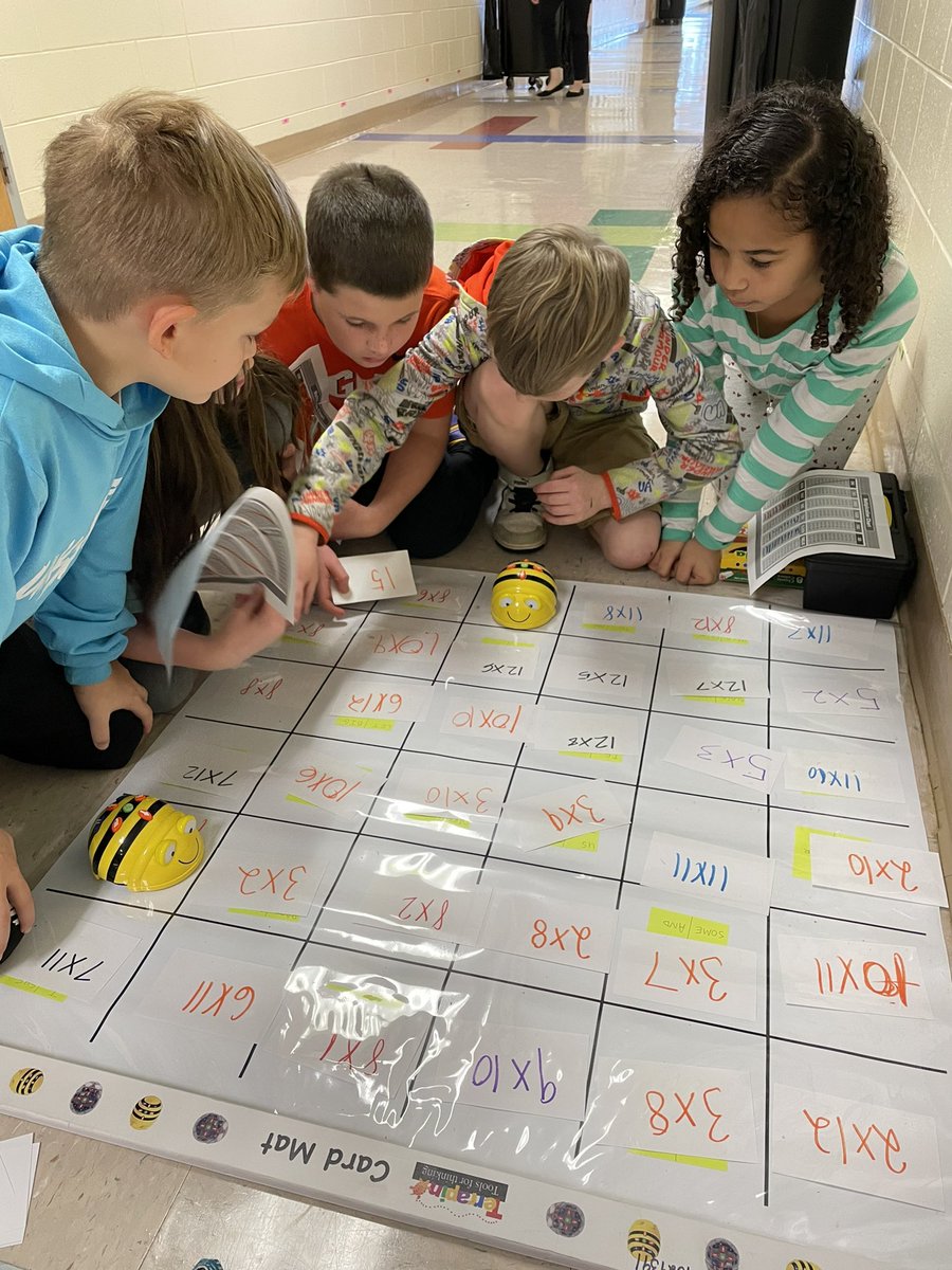 Mrs_EDarnell's tweet image. Excited to start an #a5EDventure with Amber Chandler @CentervilleSC! She is empowering her S to create review content that will be used in @BeebotCo math rotations. S will teach each other the activity, and create their own games!🥳 Day 1 of many! @a5disteam #vision5