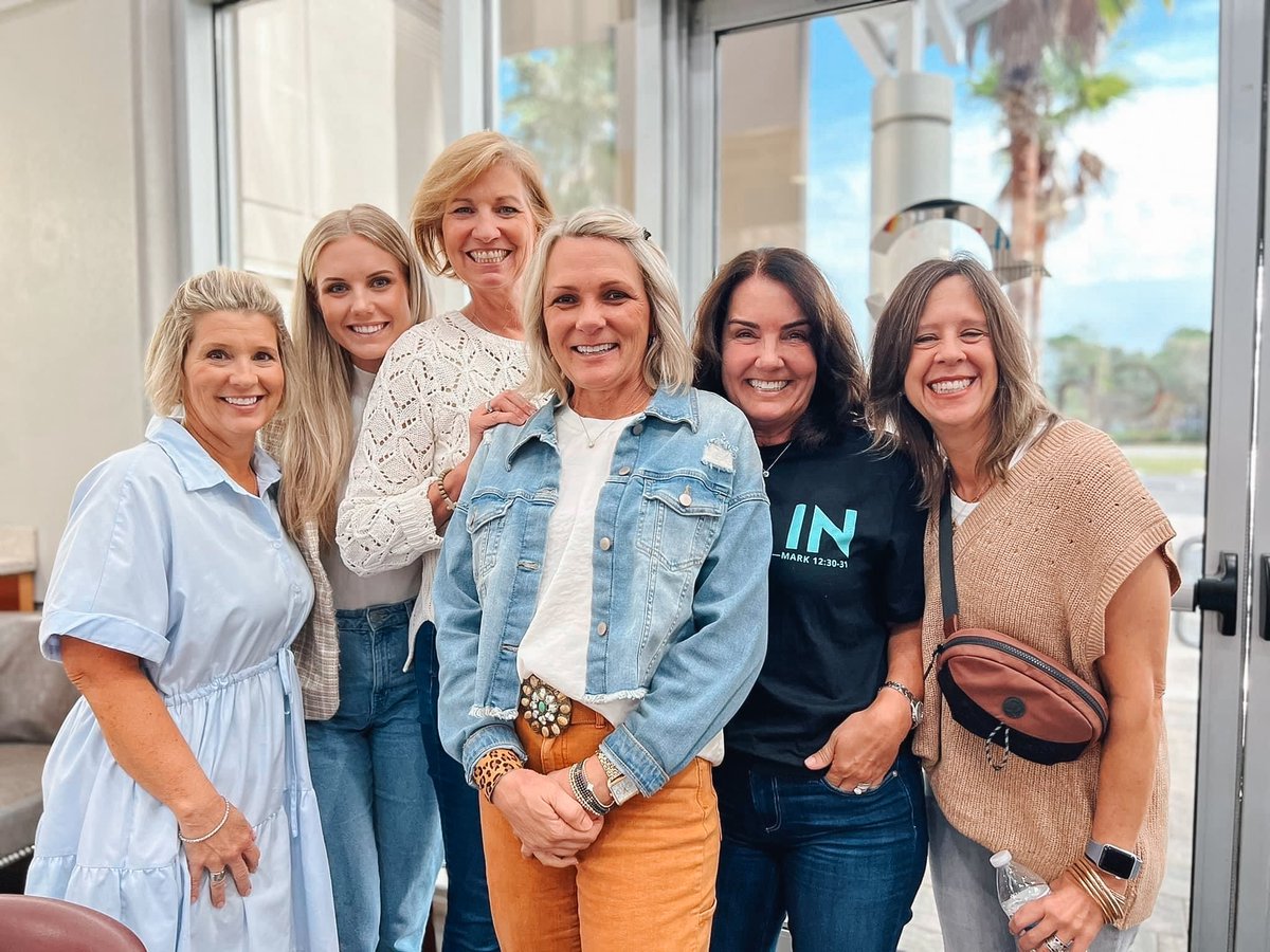 ChetsCreek's tweet photo. Spring Women’s Bible Studies are starting up!!🤩🌷

You are invited to pursue God’s Word with other Chets Women. Something unique happens when women gather to connect with God and each other. 

Visit https://t.co/ttqx7fPnAv to learn more and sign up

#womensbiblestudy 
#spring23 https://t.co/PrfnD1ooA0