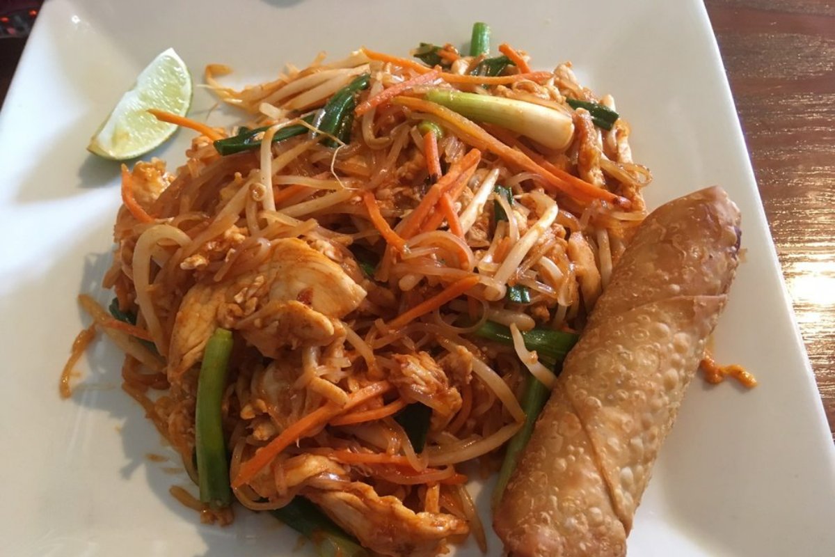SpiceFortWorth's tweet photo. Don't know what to eat for dinner? We've got some ideas. https://t.co/ORHXxvxRoV