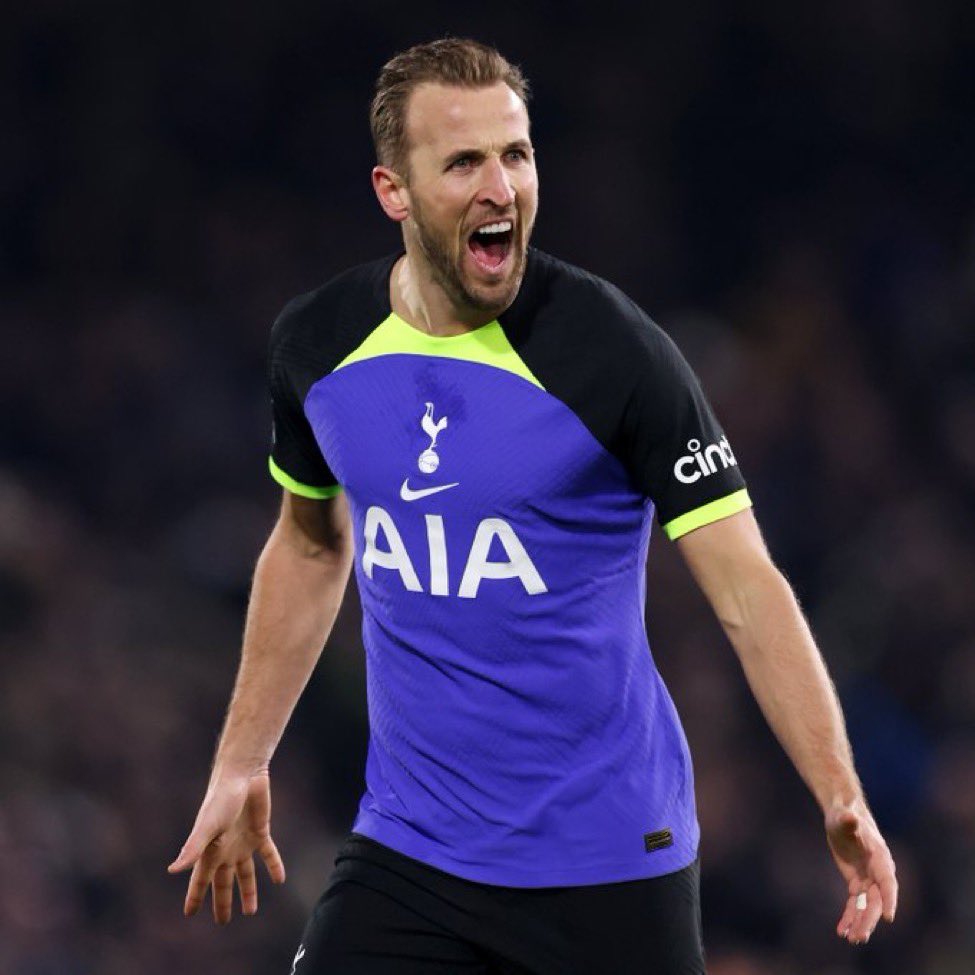 R_Locky's tweet photo. What would we do without @HKane https://t.co/4OsTuIQwuB