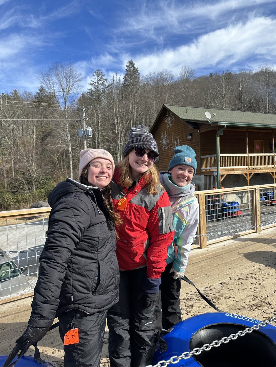 VT Club Softball tweet media