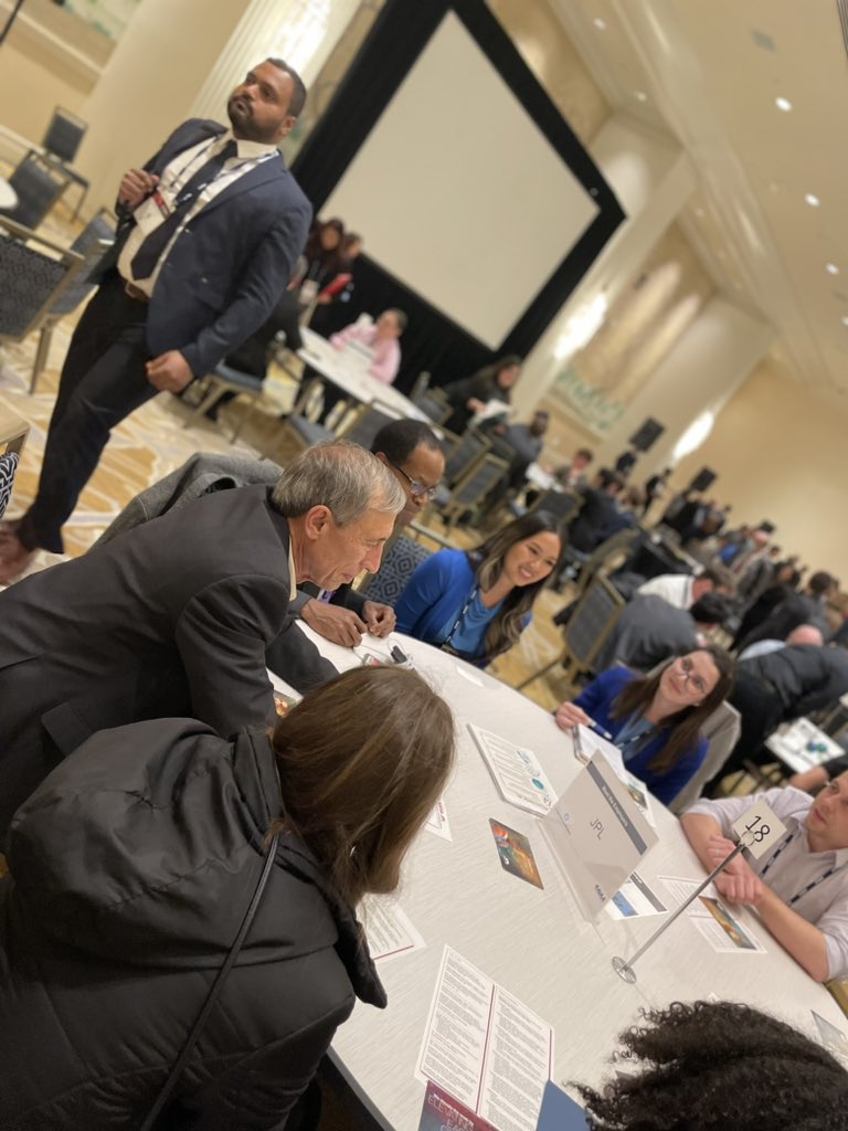 vickiesinger's tweet photo. @aiaa Corporate Member Meet the Employers. Record attendance 360+ rockstar students here to be hired!  #hiring #Aerospace https://t.co/VZmCORnSj9