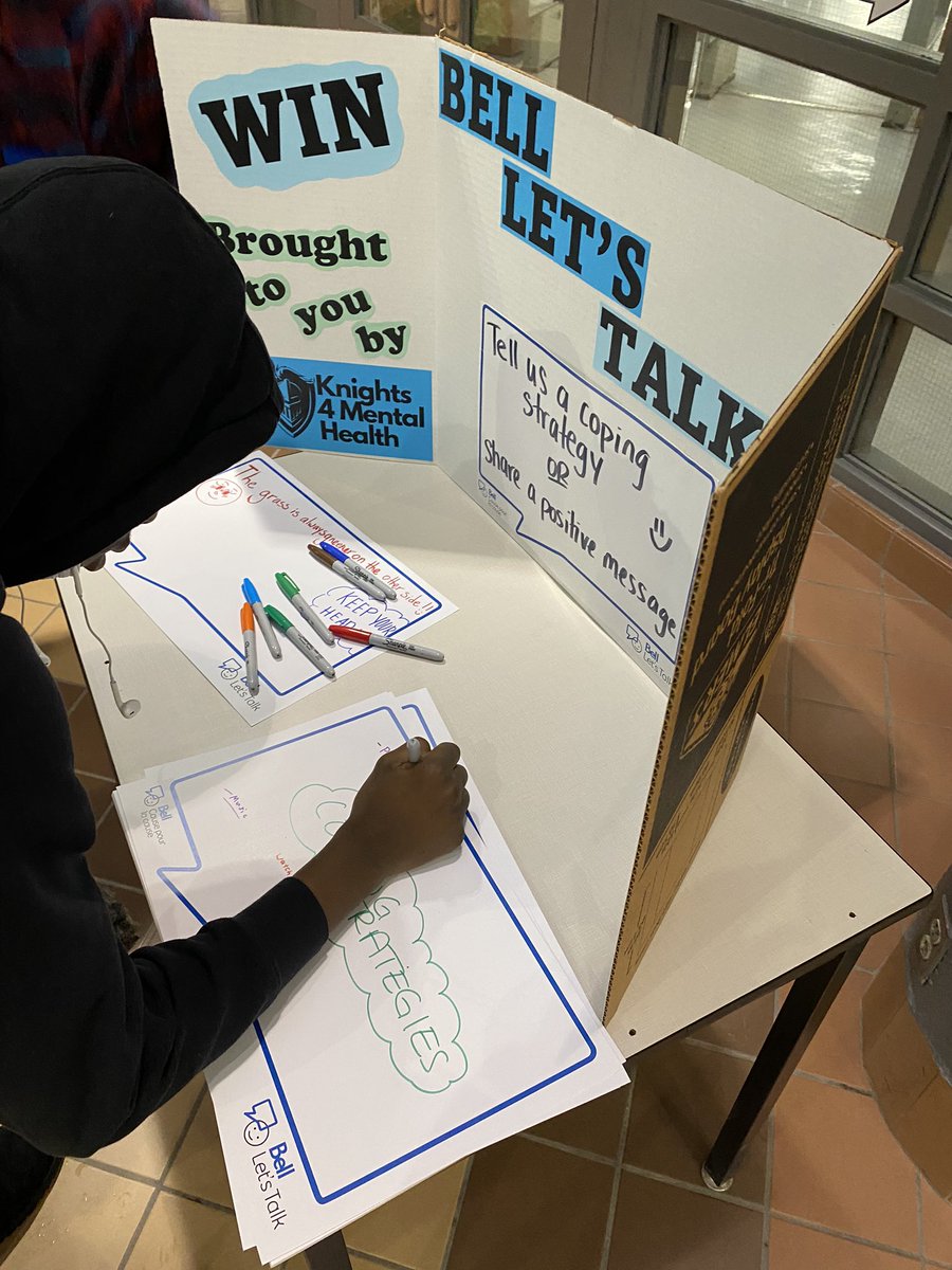 Had an early start on celebrating #BellLetsTalk day here at <a href="/Notre_Dame_CSS/">Notre Dame CSS</a> ahead of exam time!