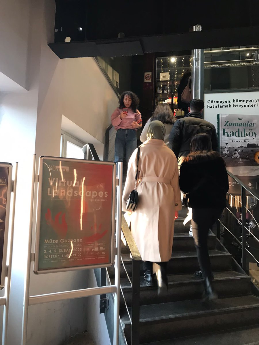 VRFutureNFT's tweet image. Our posters plastered all over the city of #Istanbul! Let’s go!