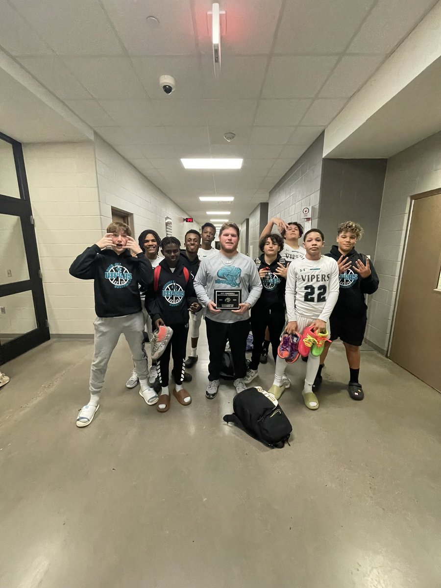 Vipers S&C (@viperstrength) on Twitter photo The past 2 Saturdays RMS Hoops participated in the Ray Braswell Invitational. 8th grade A won and 8th B got second place. #ViperHoops #C.O.M.P.E.T.E. <a href="/RMS_DentonISD/">Rodriguez MS</a> <a href="/BengalsHoops/">Bengals Basketball</a> The past 2 Saturdays RMS Hoops participated in the Ray Braswell Invitational. 8th grade A won and 8th B got second place. #ViperHoops #C.O.M.P.E.T.E. <a href="/RMS_DentonISD/">Rodriguez MS</a> <a href="/BengalsHoops/">Bengals Basketball</a>