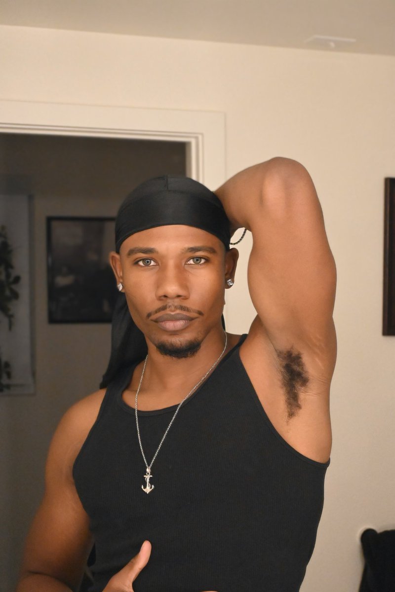 M | 🩵👑 tweet media