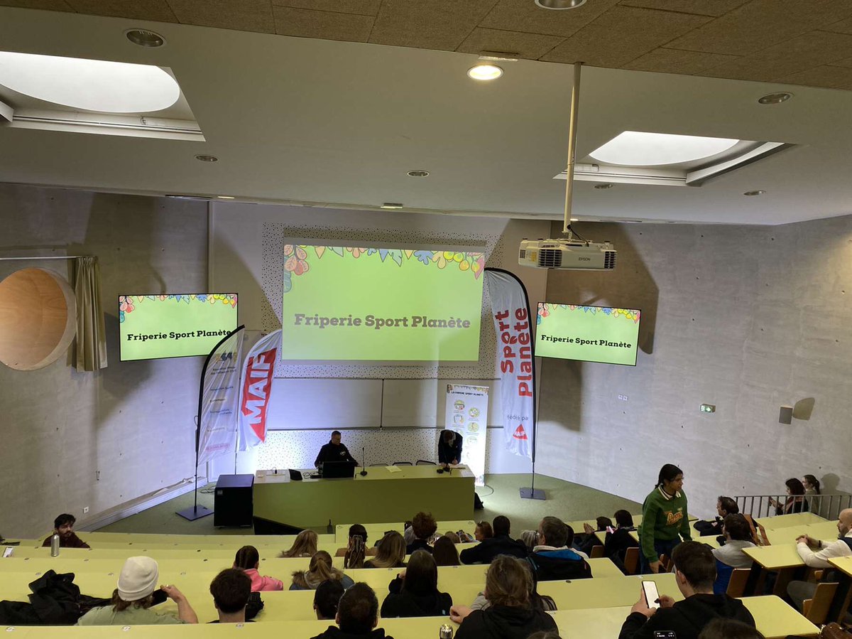 💛 L’inauguration de notre Friperie Sport Planète a eu lieu ce lundi.🎉

💛 L’occasion pour nous de présenter notre projet et nos motivations ! 

💛 Nos objectifs sont de faciliter l’accès à la pratique sportive, lutter contre la précarité et contre l’isolement social.🏅