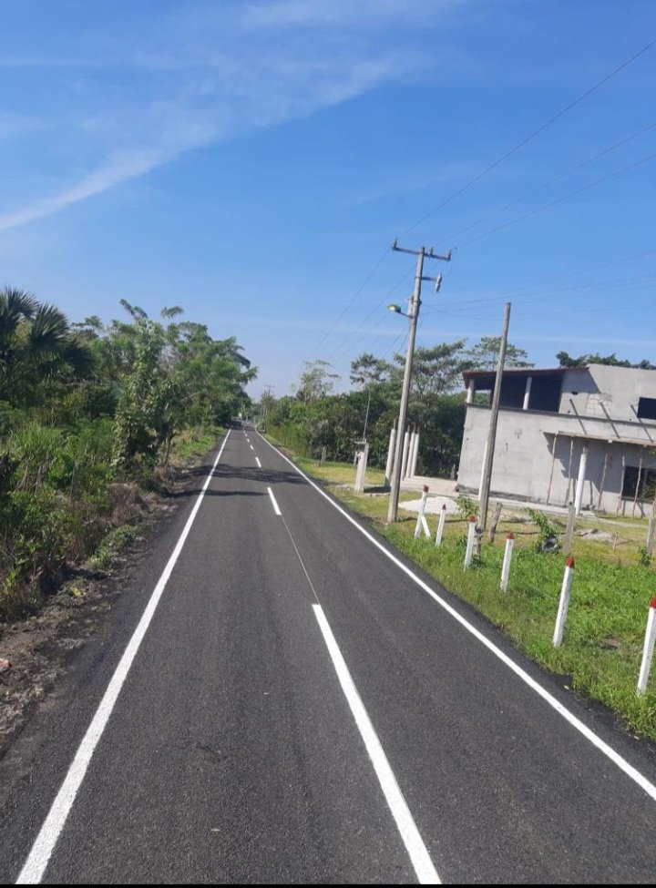 #BuenLunes 
Así las carreteras de #Cunduacán #Tabasco! sin duda tenemos a uno de los mejores Alcaldes en la historia del municipio! <a href="/Gob_Cunduacan/">Gobierno Municipal de Cunduacán 2021-2024</a> 
#QueSigaElCheloCano ¡Aquí sí estamos a gusto!
<a href="/OjoVisor_62/">Jacinto López Cruz</a> 
<a href="/IvanVenturaJ/">Iván Ventura</a> 
<a href="/gerardogaudiano/">Gerardo Gaudiano R.</a> 
<a href="/MorenaTabasco/">Morena Tabasco</a> 
<a href="/xevtfm/">xevt - xhvt</a>