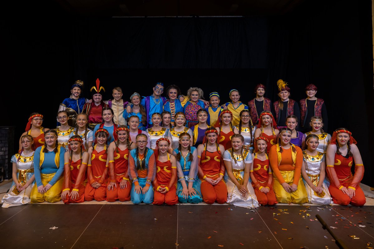 OaklandsCC's tweet image. Hundreds of photos of Aladdin '23 in today from the talented Paul Moore Photography in Tullamore. Just a tiny flavour here of the excitement of last week.