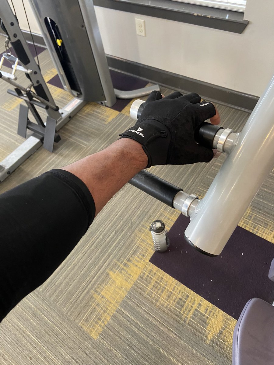 Rayyologyy's tweet photo. @IamJulito WORD OF 2023:
INTENTIONAL 🫡💯
✊🏾🖤♥️💪🏾💯 #KCDA #FuckMS #FuckMultipleSclerosis https://t.co/KknqvNUR3K