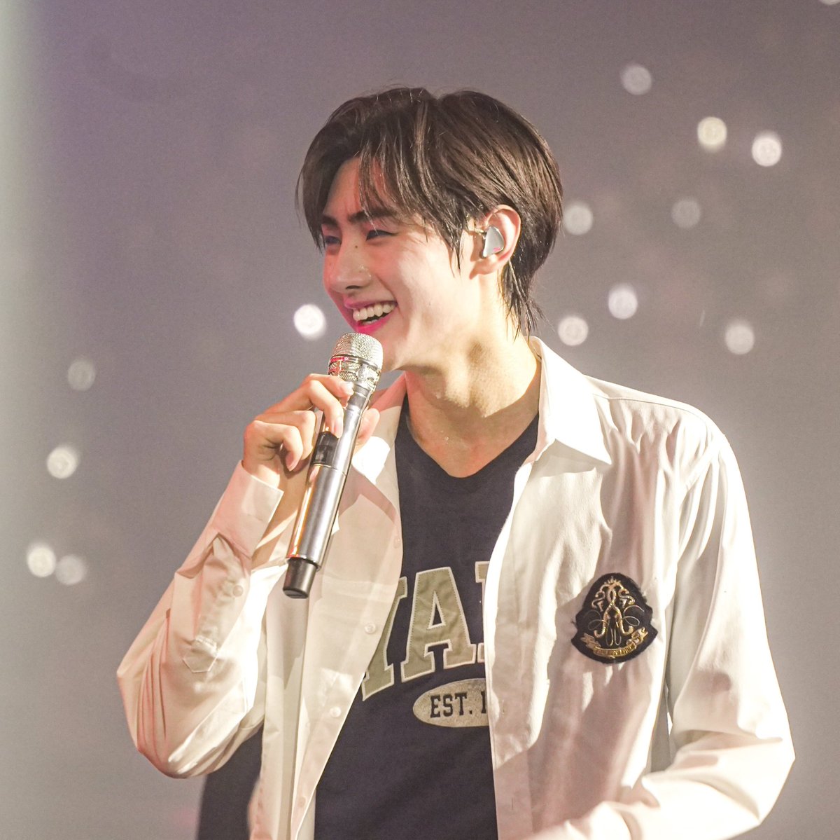 MIREN ESTAS FOTOS QUE LE SACARON A SUNGHOON, SON DEMASIADO HERMOSAS 😭