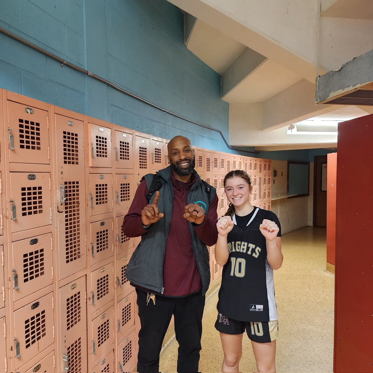 As a 7th grader playing Varsity!!   Some folks wanna know what she did as a 7th grader!   Yes playing high school varsity!!! <a href="/espn/">ESPN</a>  Scored her 1000 as a 8th grader last week!!