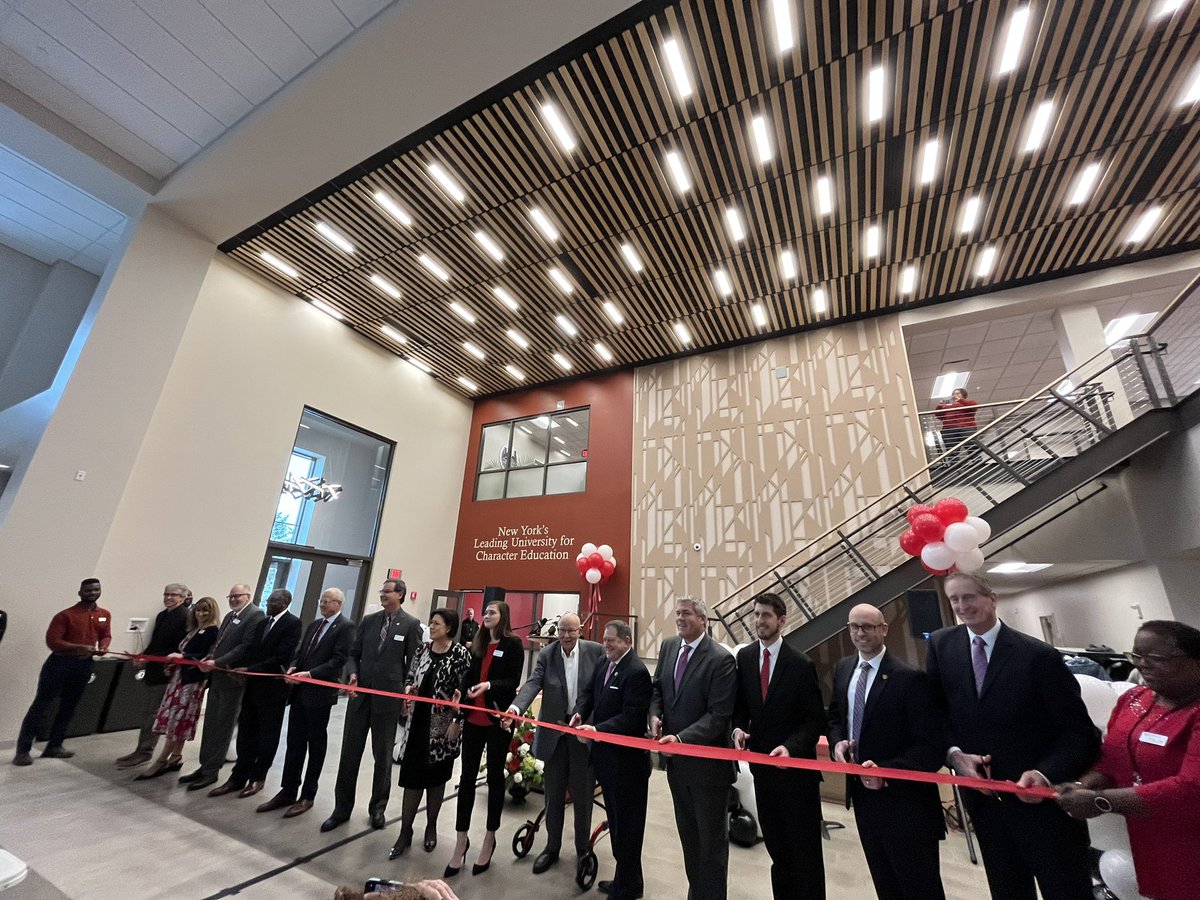 MarcCohenNY's tweet photo. Congratulations @RochesterChambr member @RobertsWesleyan on the opening of your new Golisano Community Engagement Center!

Training, student life, global engagement, diversity &amp; belonging, and entertainment meant - this new facility is a one stop shop for the Roberts’ community! https://t.co/7N9NmUQ7PQ