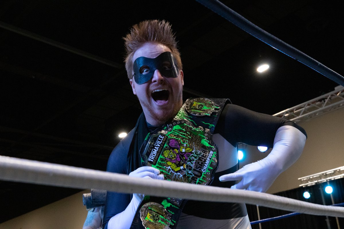 GWEFSCW's tweet photo. Head over to our Facebook page now and check out some of the images we found from Galaxycon Richmond 2020! 
https://t.co/IltSBpYltt https://t.co/bUW1txZvcQ