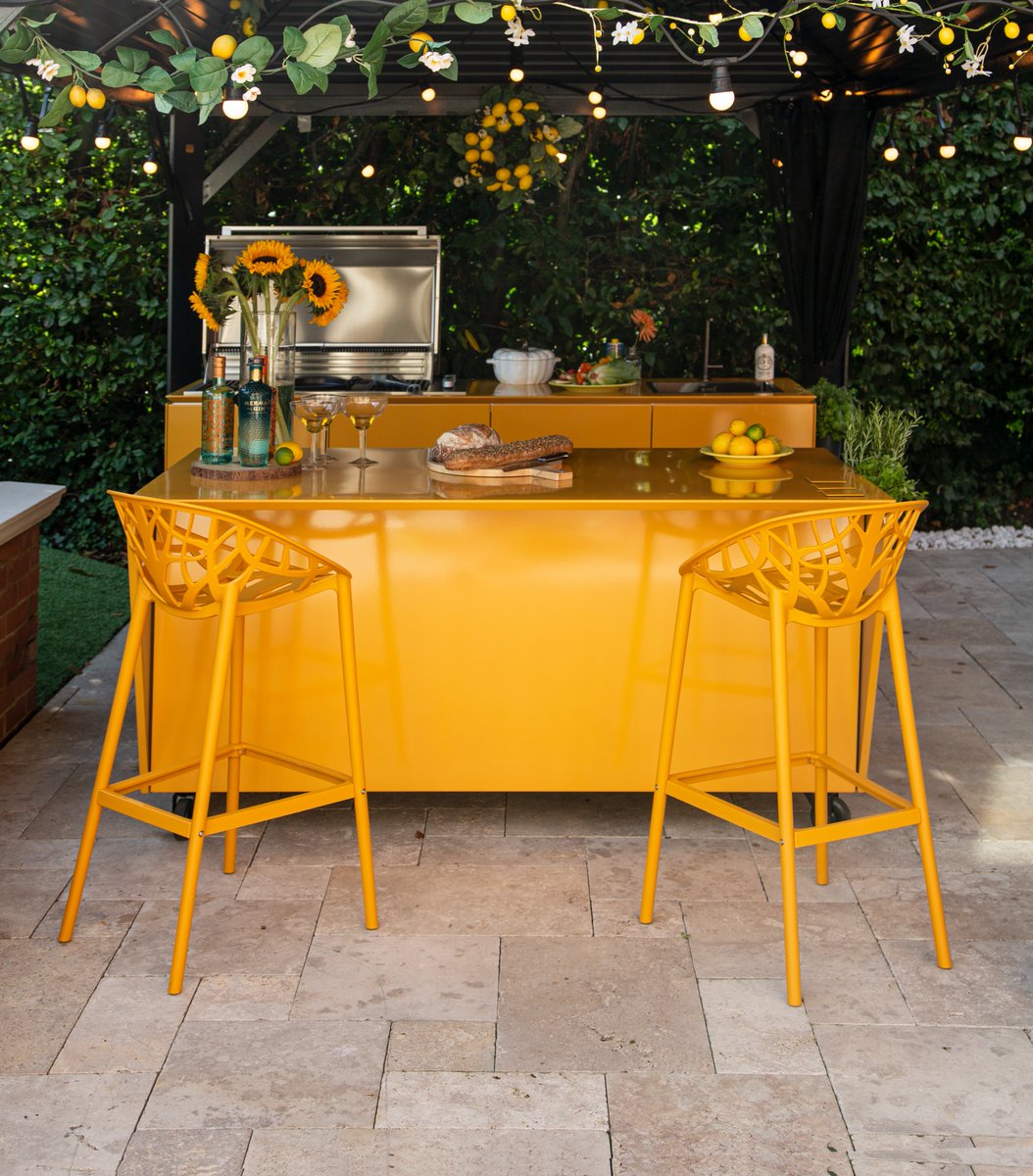 LittleRedHQ's tweet photo. A four month project for @vlazesurface last summer saw LRR increase online mentions for the outdoor kitchen brand by 500%. How did we do it? Read the full case study here: https://t.co/KZZ1jfav7P
#vlaze #prcasestudy https://t.co/u0Tr9hUL62