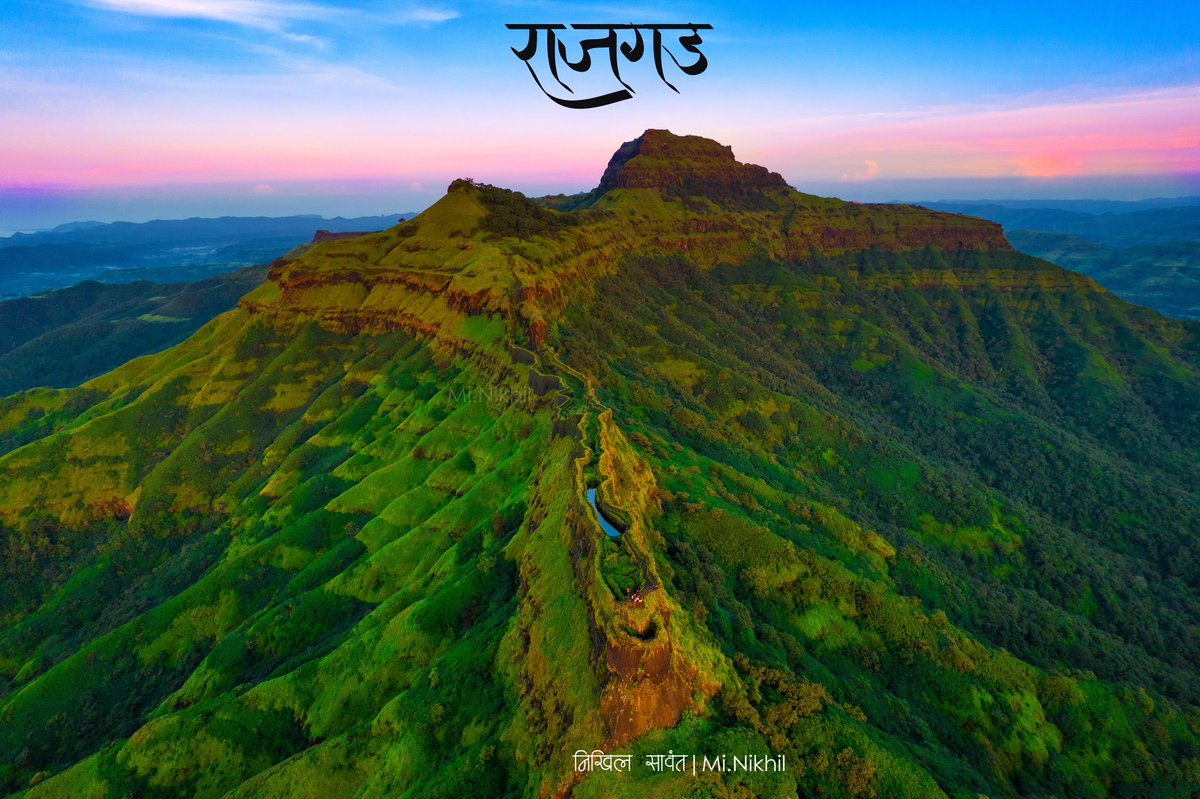 Mi__Nikhil's tweet photo. Rajgad Fort :- King of Fort and Fort of The King
(राजगड:- गडांचा राजा आणि राजांचा गड)
#Rajgad #HikeWithNikhil #trekking #Maharashtra #MaharashtraTourisum #YourLensMH https://t.co/AfhuaCHZW0
