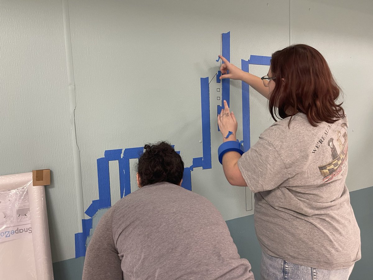 HeyMrsSavage's tweet photo. Putting in WORK today with @HeartofAmericaF to bring our students an amazing cafeteria refresh!  As always, love the heart and spirit of the Lakeland team! @LakelandSchool https://t.co/MhqELTT2mC