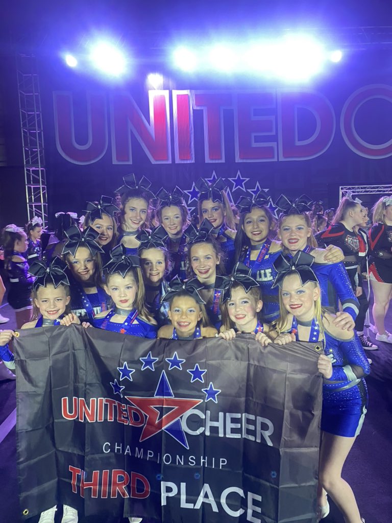 Needvilleace's tweet photo. What a GREAT day in Galveston!! We are SOOO PROUD of everyone yesterday !! The girls had SUPER tough competition!🤍💙🖤
Slate - 1st
Royal - 3rd
Onyx - 3rd 
Mystique - 1st! https://t.co/g8Ff9H0xQ3