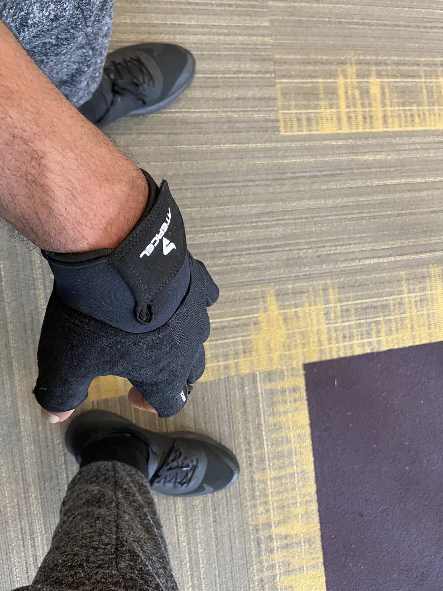 Rayyologyy's tweet photo. WORD OF 2023:
INTENTIONAL 🫡💯
✊🏾🖤♥️💪🏾💯 #FuckMS #FuckMultipleSclerosis 🧡🖤 https://t.co/IGP2jYTiDl