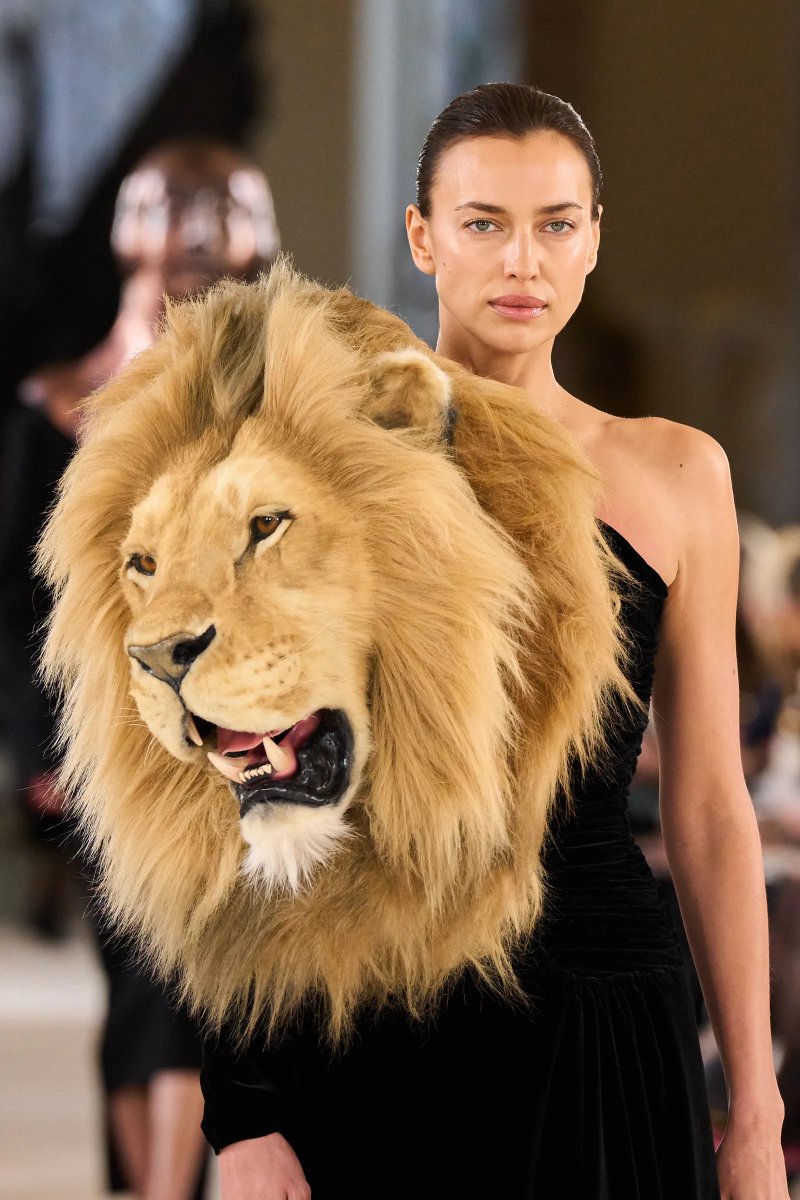kylie jenner lion dress fashion show Paris Couture Week 2023: Kylie Jenner's lion dress and other highlights