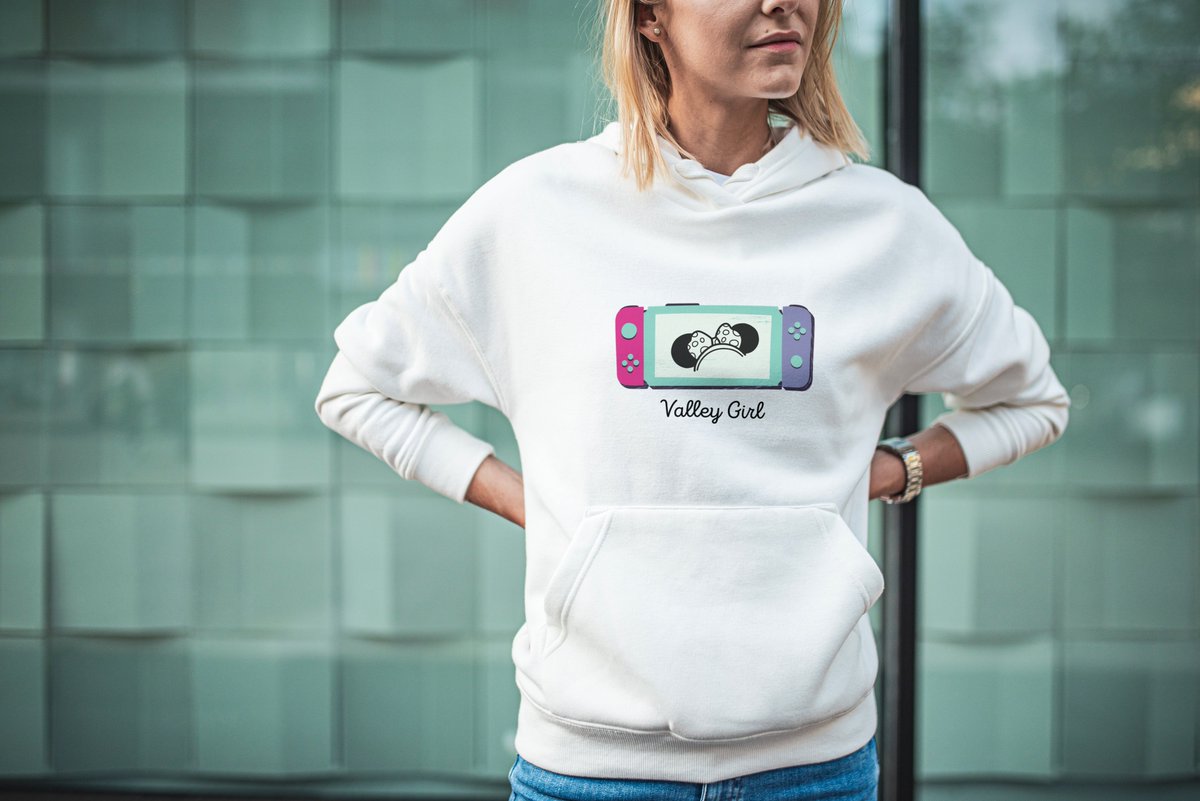thisgoldengirl's tweet photo. please check out my apparel shop 👕👟
-- more stuff is on the way! *pictured in white but other colors available*
https://t.co/RxwLhj8hfp https://t.co/fZ6ox6yuyo