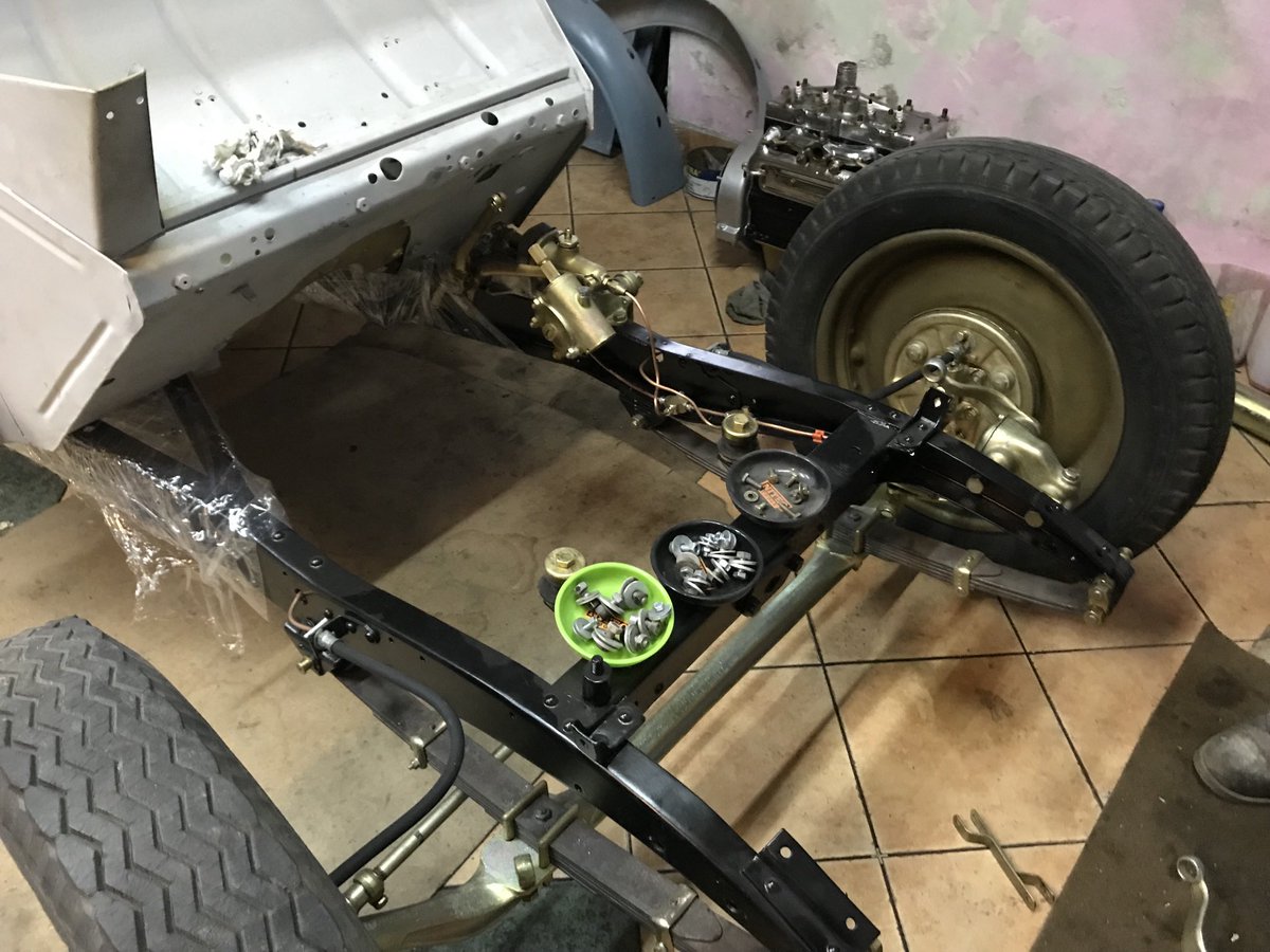 KrystianTomala's tweet image. Renowacja - 🤔. Odbudowa 😍

#klassikauto #car #classicauto #renovation