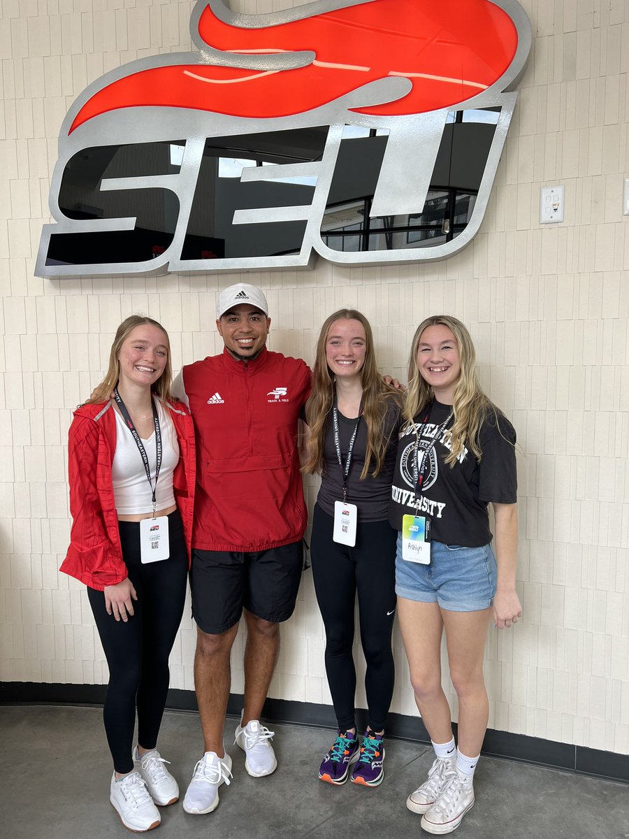SEUFireTrack's tweet photo. Great visit today with three of the top race walkers nationally. Left: AAU Junior Olympic National Champion from Illinois, next is her sister who is an AAU All-American from Illinois, and far right is State Champion from Maine. #FutureFire #FireTF #FireRaceWalk #ClassOf23 ๐๐ฅ๐จ https://t.co/thFqmdRBzq
