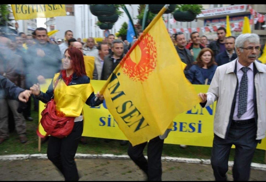 Her daim onurlu ve omurgalı olmanın adıdır #EğitimSen