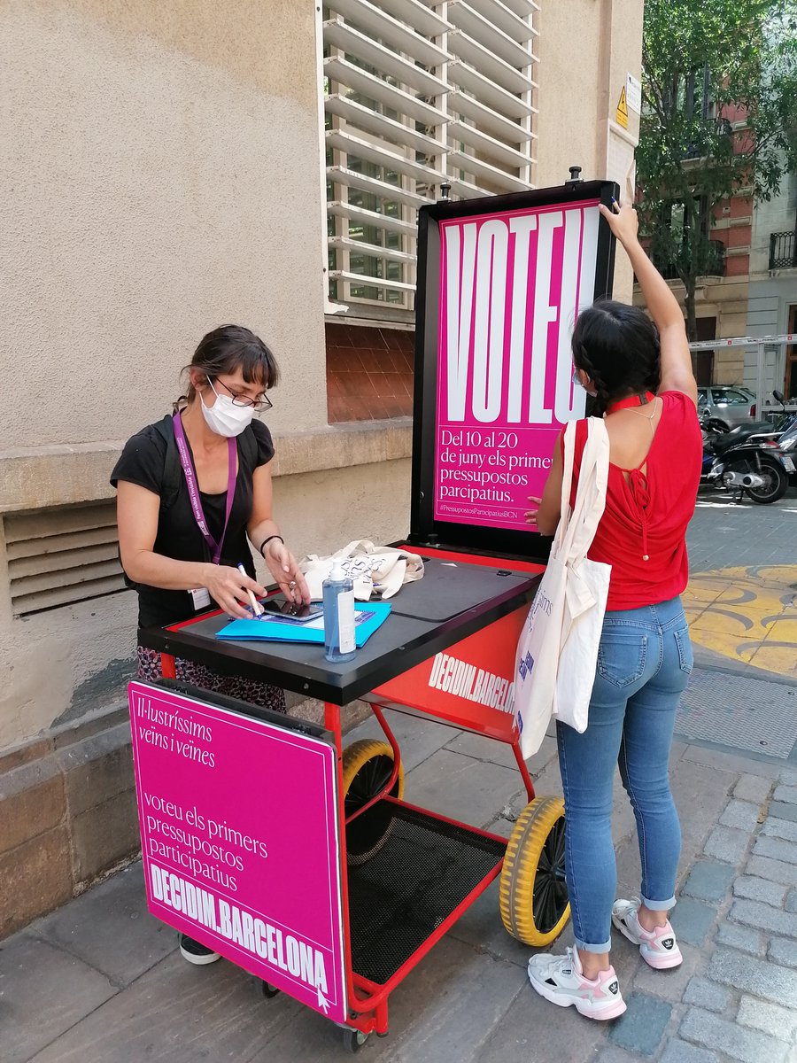 decidimbcn tweet media
