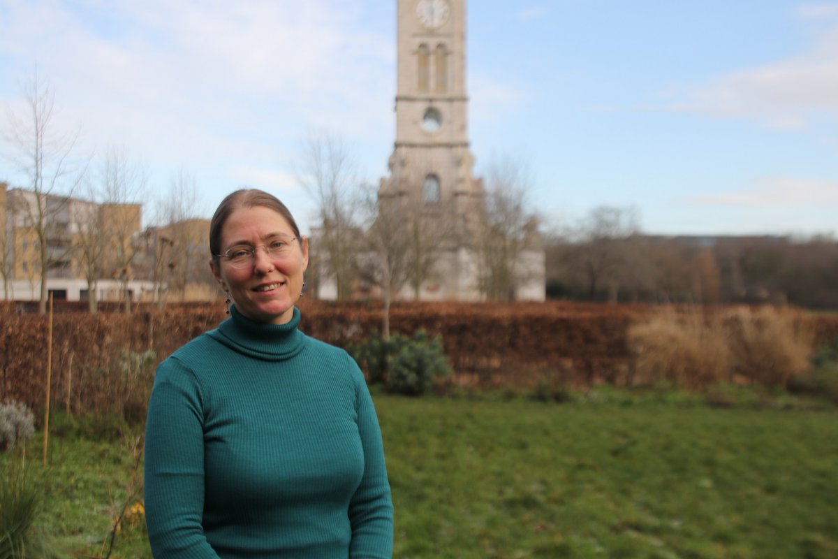IslingtonLife's tweet photo. London is marking #GreatMentalHealth Day on Friday by celebrating community kindness. 

We’ve been talking to Miriam of Caledonian Park Friends Group who has some great insights into mental health and how the Friends of Parks groups are helping people: https://t.co/oVXFZ6LonM https://t.co/HgGDGrxYO6