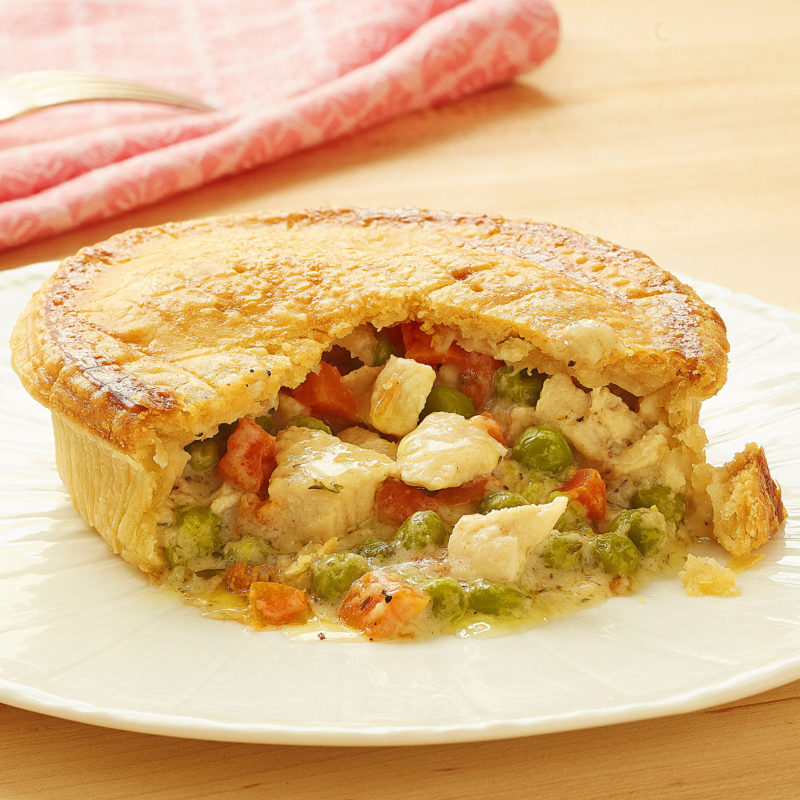 LittlePieCo's tweet photo. Talk about a cozy winter meal: Piping Hot Chicken Pot Pie for dinner tonight, anyone?! #EatFreshPie
#NYCBakery #NYCBakeries #BestofNYC #Pies #PiesofIG #Piestagram #PieLovers #PieLoversOnly #Pie #PiesForLife #PieIsLife #Baking #Bakers #BestBakers #DessertInsider #Piestagram https://t.co/bcrcj4MqKG