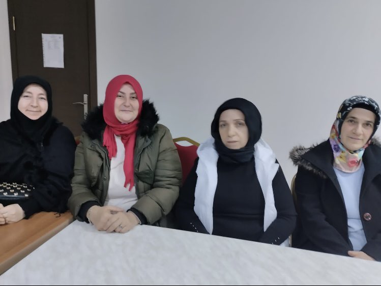 AkYaylaResmi's tweet photo. Haftalık olağan Mahalle  Yönetim kurulu toplantımızı gerçekleştirdik.

Online Üyelik için Linkimiz ⤵️ 

https://t.co/sv6pJGbZxe 

@hakanhanozcan @hakanarol @zafercoktan @turgutaltinok06 @mehmetozkan06 @mimarSuleymanH @mstfsenn @Abdulkadirinka3 https://t.co/LEYiCQeuhS