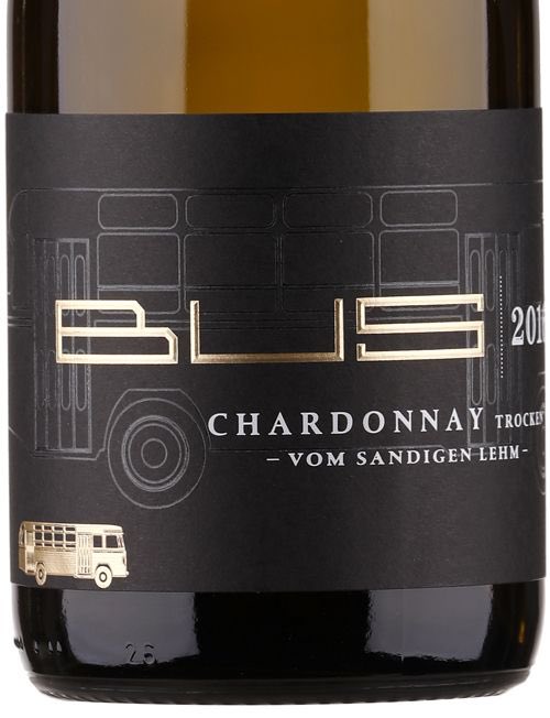 Ein edler #Chardonnay mit Tiefgang und ausgeprägten Facetten der Lage „Vom sandigen Lehm“. #wein #wine #feierabend #food 

wein-port.de/Weissweine/wei…