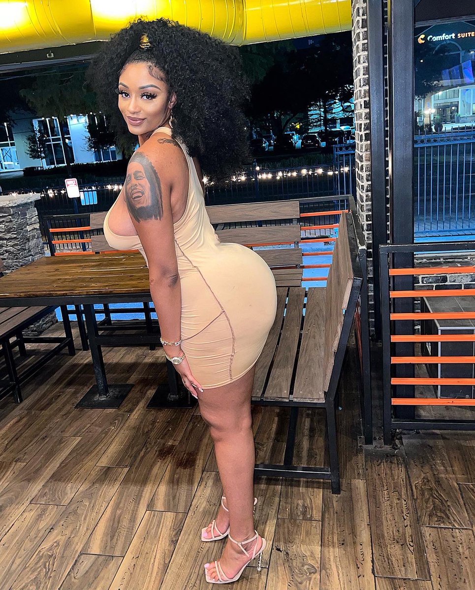Sice Isay! on Twitter: "RT @NigerianAmazon: Tall Fine and Thick 🇳🇬"