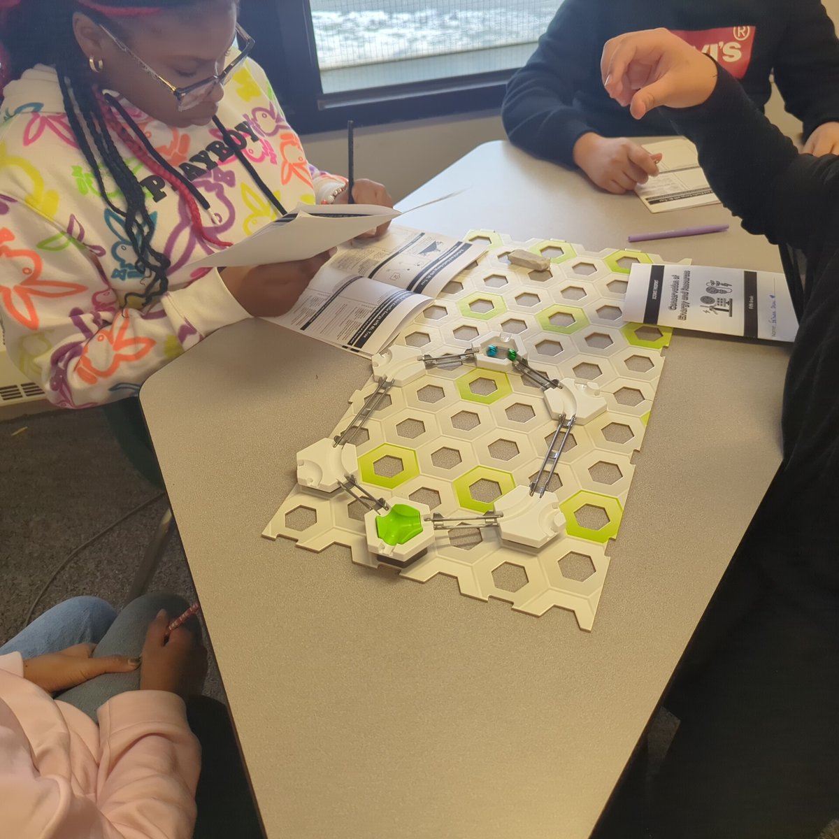 Bonnie Tran tweet media