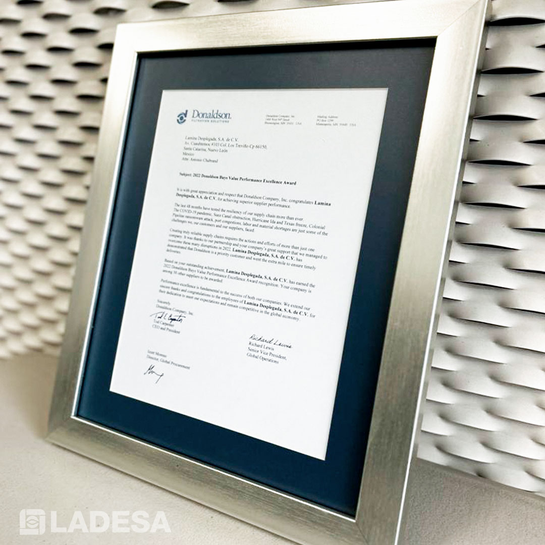 ladesamx's tweet photo. También recibimos por parte de Donaldson una felicitación por alcanzar como proveedor un desempeño superior, al no contar con interrupciones en nuestros embarques durante los últimos 4 años.

#LADESA #Donaldson #ExpandiendoRelaciones #ExpandedLeadership #Reconocimiento https://t.co/WAzcfGhlLi