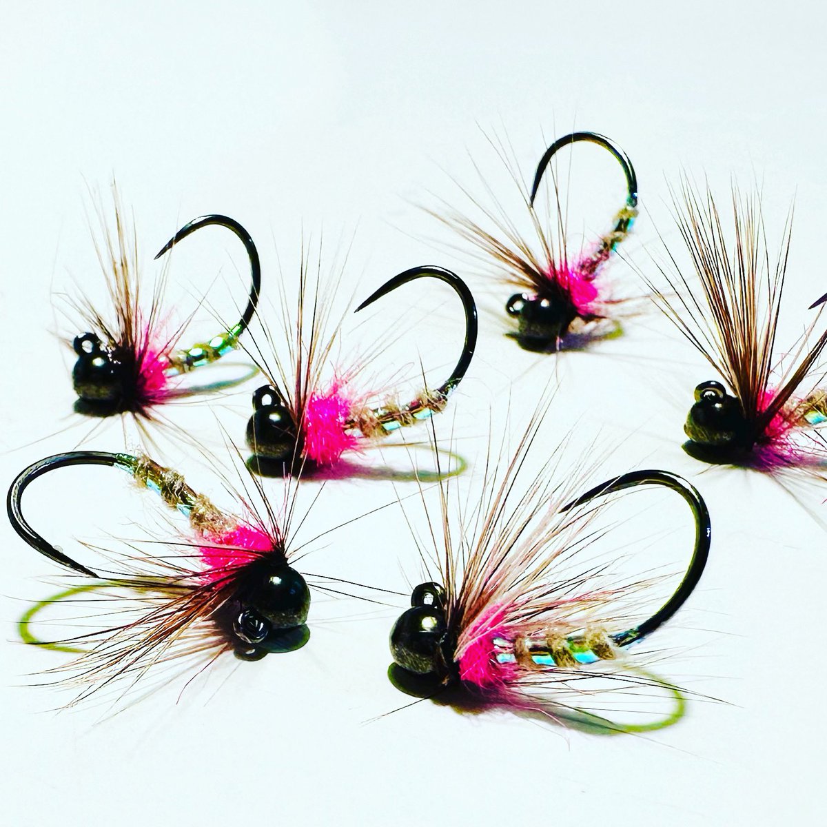 KingfisherGuide's tweet photo. Grayling candy 🍭 #graylingcandy #grayling #lovegrayling #graylingparade #graylingflyfishing #graylingflies #nymphs #nymphfishing #flyfishing #flies #flytting #flytyingporn #flytyingaddict #trout #troutflies #angling #fishing #riverfishing #nymphing https://t.co/bEXZkDYmeo