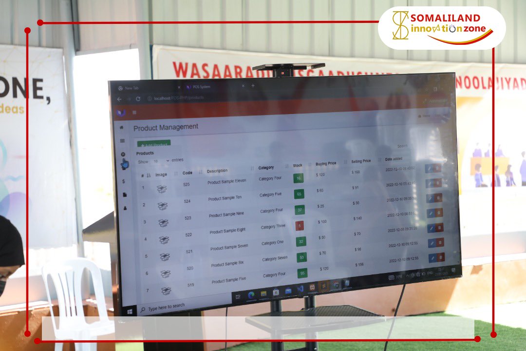 SomalilandZ's tweet photo. Young folks who completed a three-month training programme at the Somaliland Innovation Zone demonstrated the web development applications that they had learned. The training's objectives include instructing the youth on how to leverage technology.
#MinistryofICT
#TaiwanICDF
#SIZ https://t.co/uo4NekEyqn