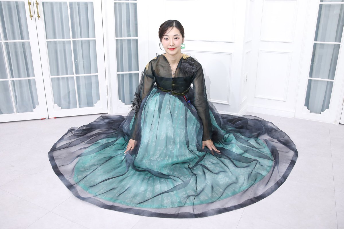 FnLU80maEAADDHR?format=jpg