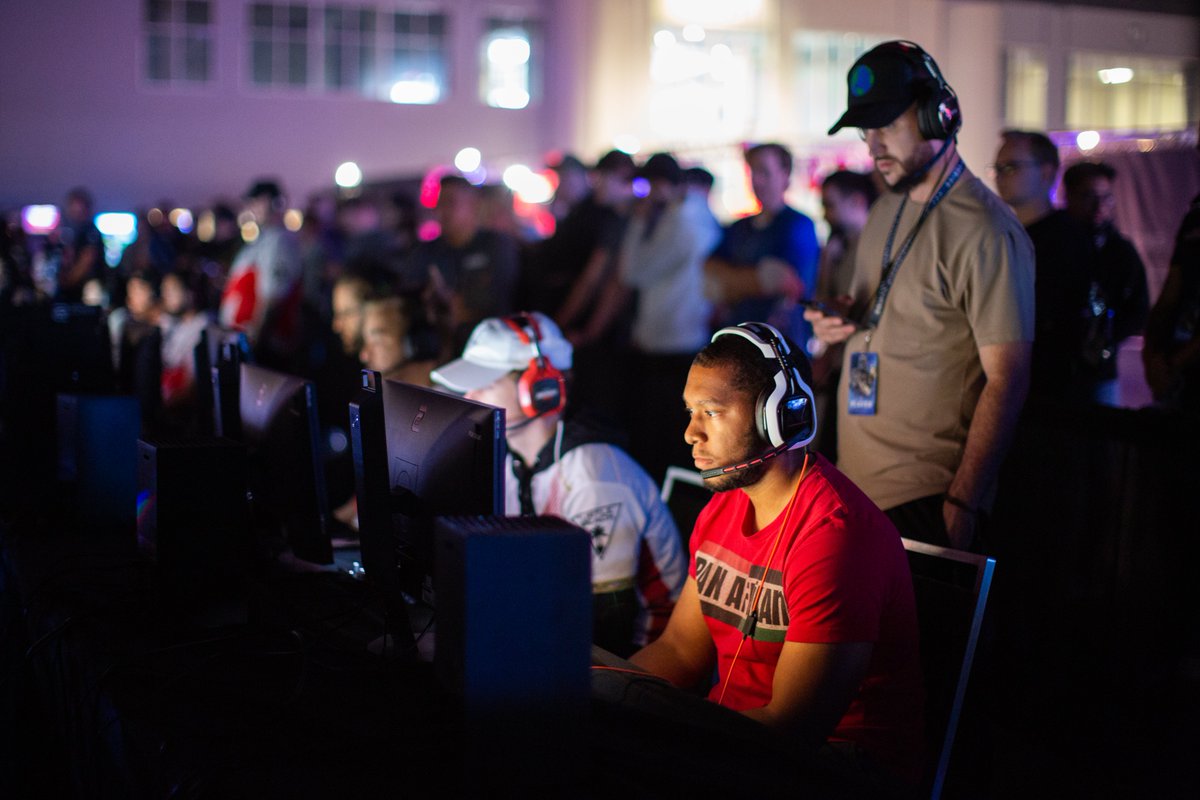 HCS's tweet photo. Team Passes for the Kickoff #HCSCharlotte23 Major are NOW AVAILABLE!

🏷️ $350
👥 Covers 4 Players + Coach 
⚔️ 96 Passes Available
👉 https://t.co/WXmEk9f01r

Event Details
🎟️ https://t.co/06GD5BQuJ5
🏆 https://t.co/gHs1aqFeGi https://t.co/SVItnXRRm3