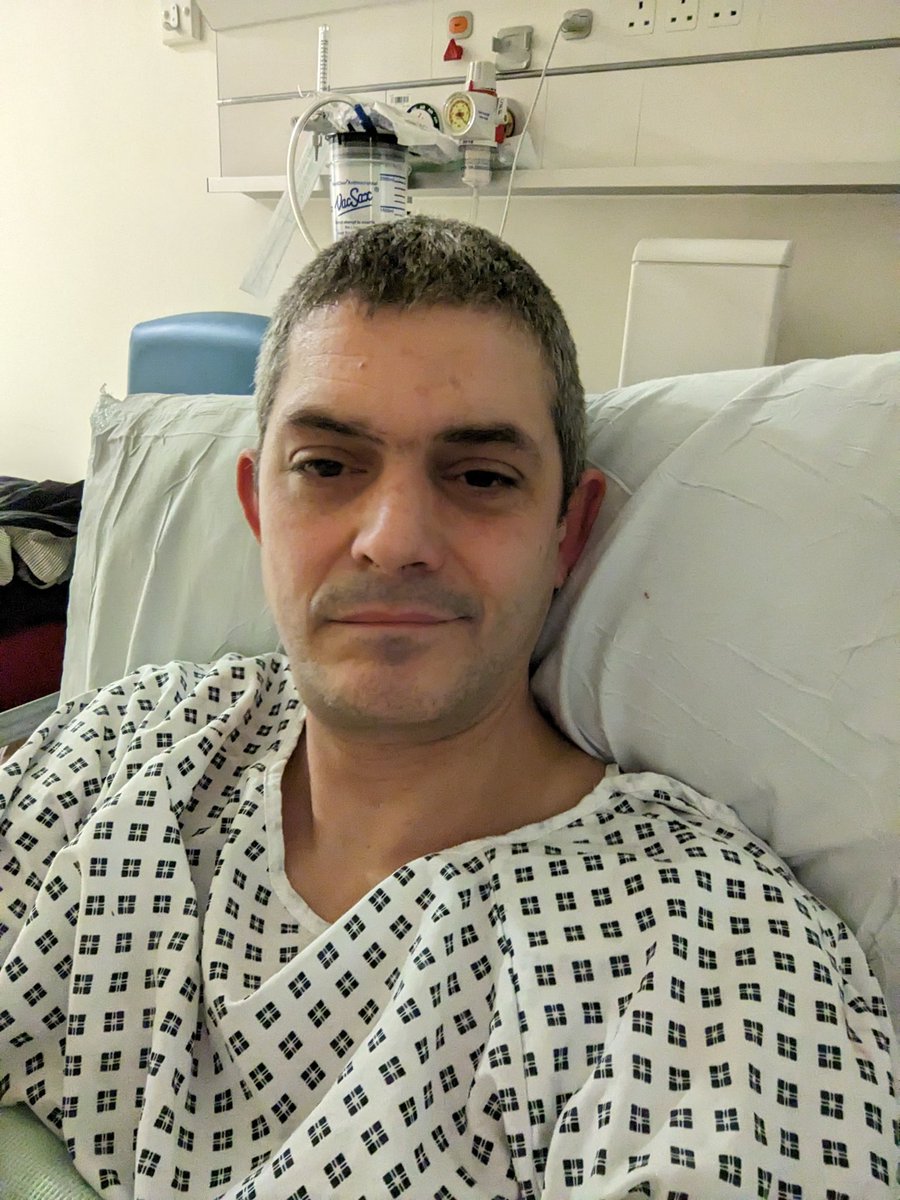 Gosh, it's very odd knowing all my insides are actually inside me again after 9 months of a #stoma. Next step, farting. Then food. #NHS #Cancer #Surgery