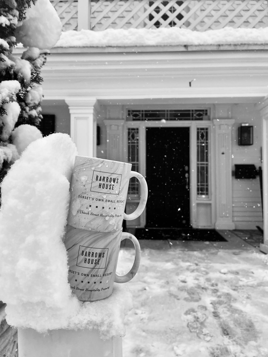 BarrowsHouse's tweet photo. Mother Nature finally came through! ❄️ Come fill your cup! ❄️ https://t.co/NIjSofEKZG