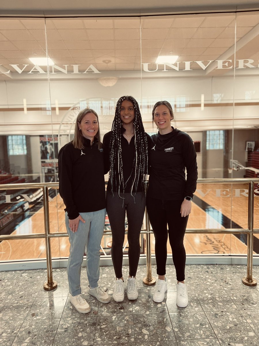 After a great visit <a href="/Transy/">Transylvania University</a>, Ladycat Sr. <a href="/SaniahThomas5/">Saniah Thomas</a> has received an offer to continue playing basketball post high school! Congrats, Saniah!