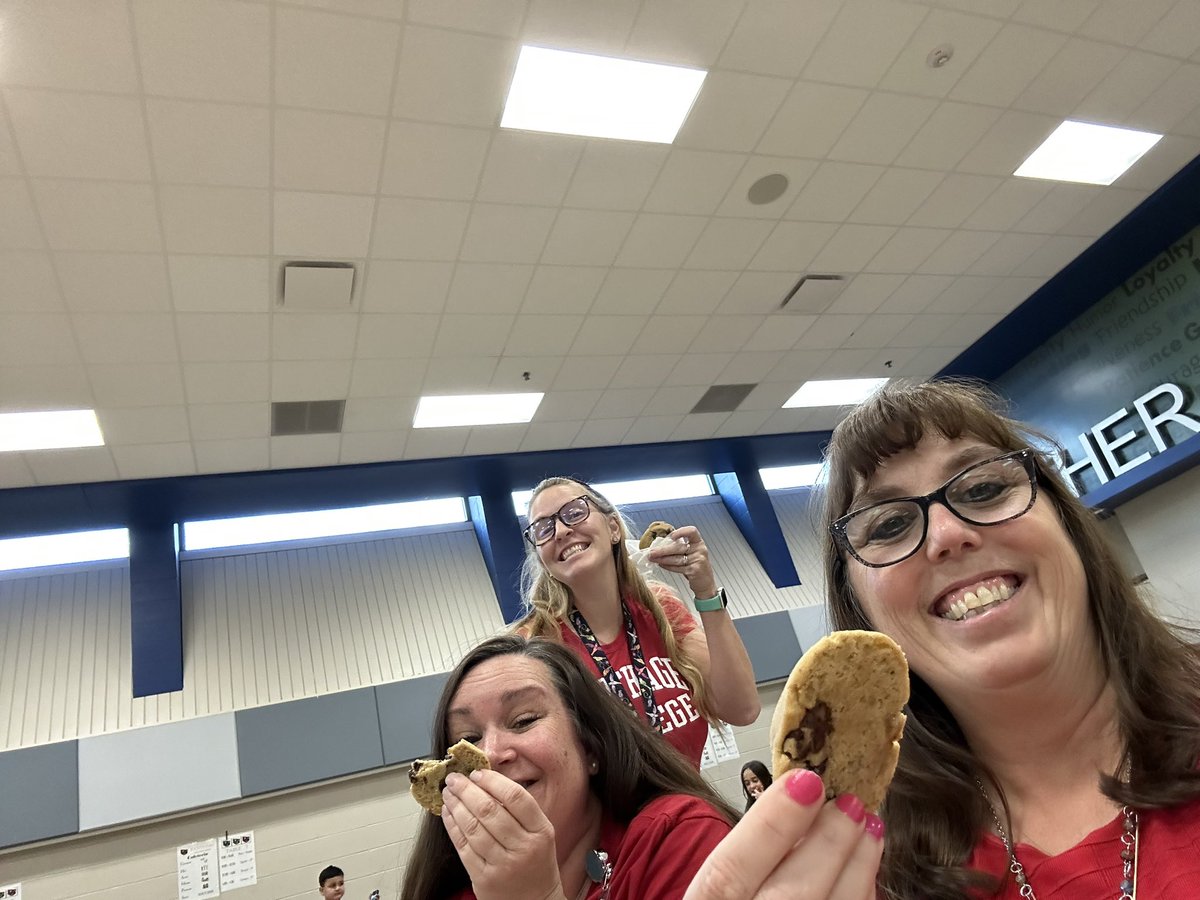 Robbie Bronstein tweet media