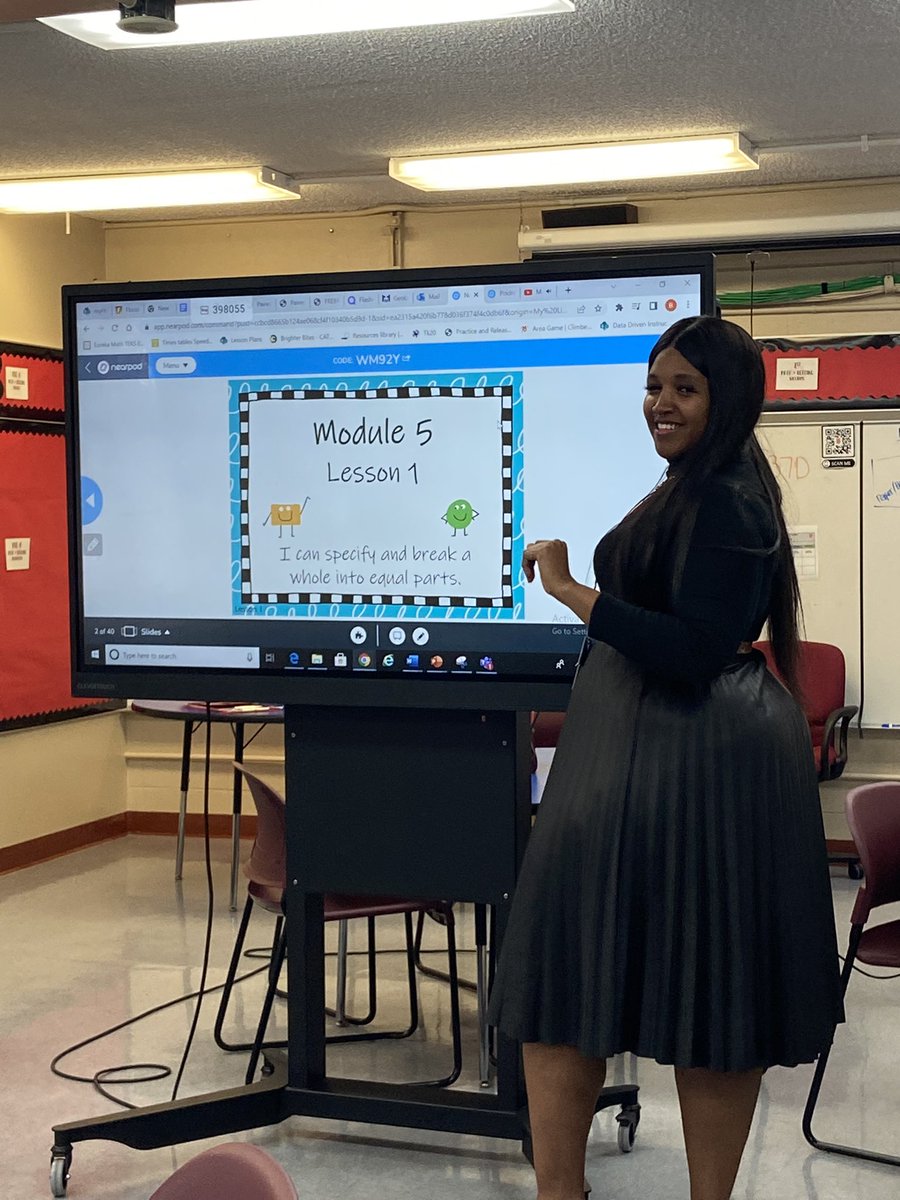 lkpigott's tweet photo. Each One Teach One! Thank you @heyms_scovil for sharing with your colleagues how you use @nearpod to take @eureka_math lessons to the next level. @BlackshearEHISD @stredit @StephaneeDorsey  @AMLandryMEd @TammieDaily9 @LEONSCOTT07 #theden #wheretheprideofthirdwardbegins https://t.co/PAFbJM0al3