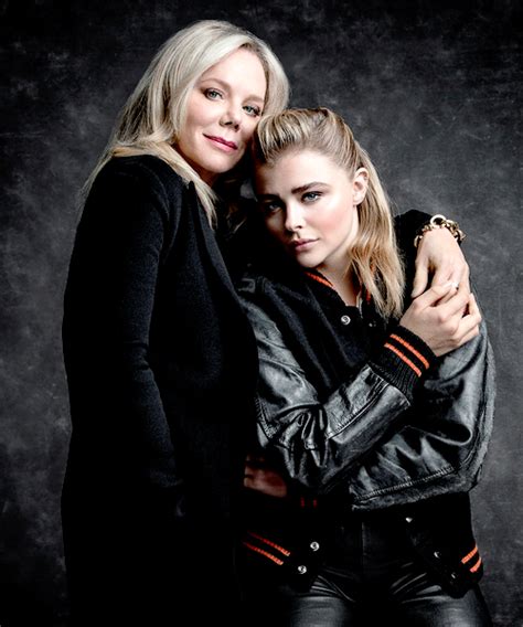 Teri Duke Moretz (RP) tweet media