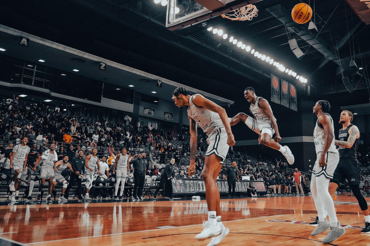 Brandon Chambers tweet media